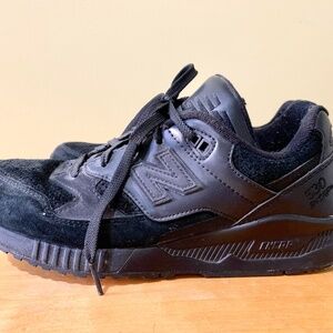 new balance W530BAA Black womens 9 Classics Traditionnels